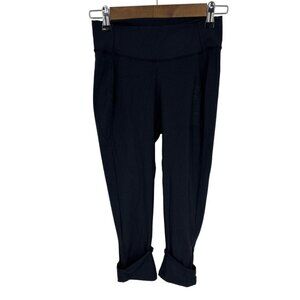 Gymshark Womens Studio Cropped Leggings Yoga Gym Burgundy Size M